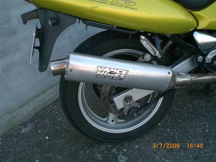 Suzuki gsx600f billede 3