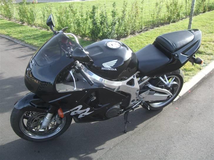 Suzuki Bandit 1200 billede 8
