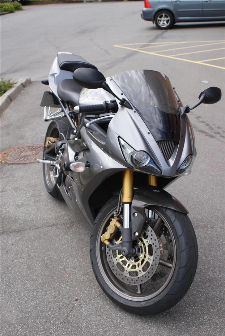 Triumph Daytona 675 billede 2
