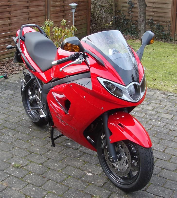 Triumph Sprint ST (solgt) billede 2