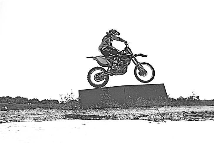 Yamaha YZ450F [Solgt] billede 8