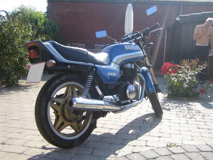 Honda CB 400 NC ''SOLGT'' billede 4