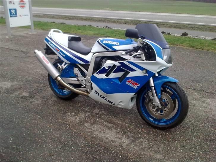 Suzuki gsxr750 solgt billede 1