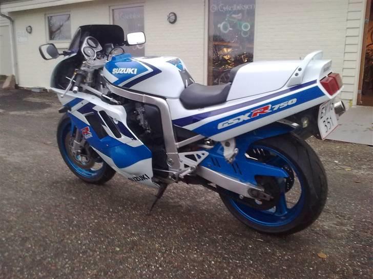 Suzuki gsxr750 solgt billede 4