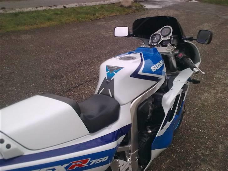 Suzuki gsxr750 solgt billede 7