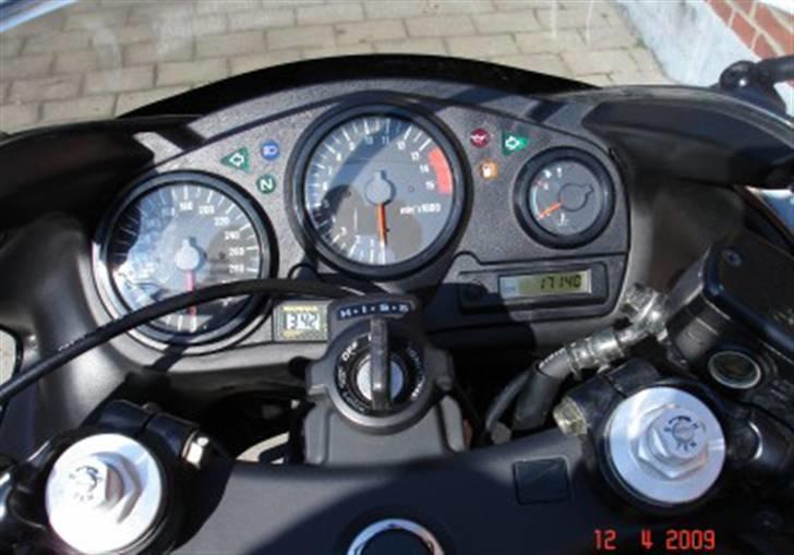 Honda Cbr F4 *SOLGT* billede 3