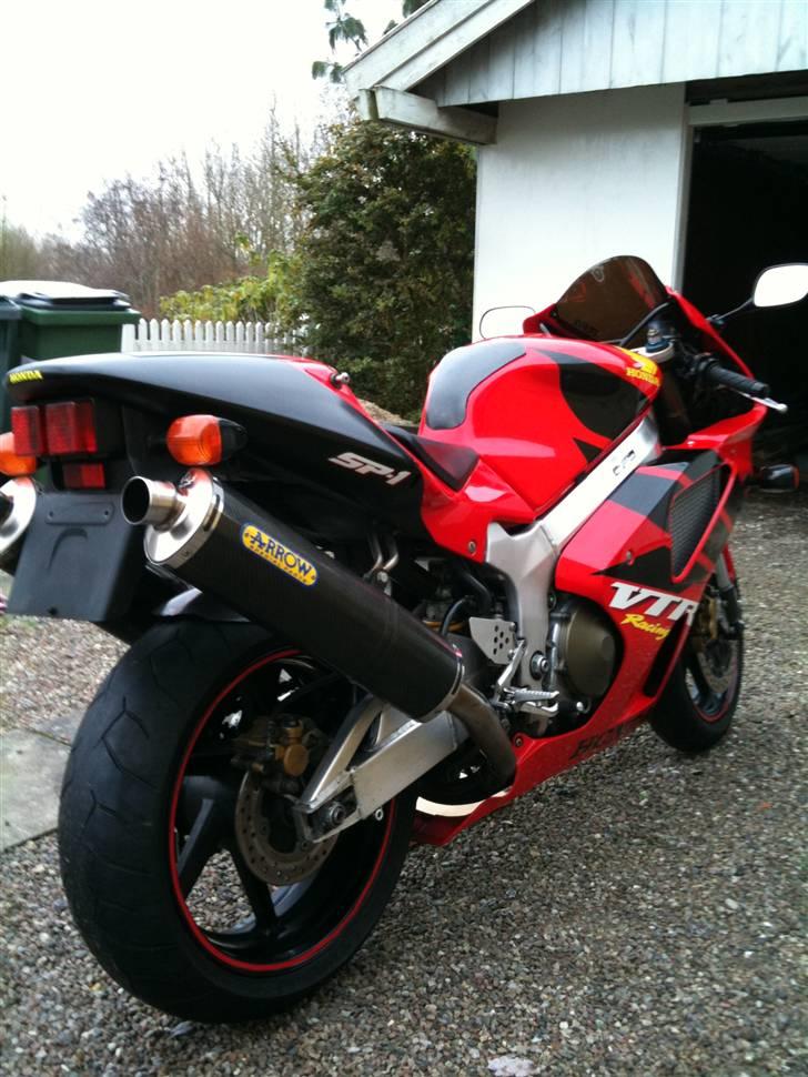 Honda VTR 1000 SP1 (solgt) billede 8