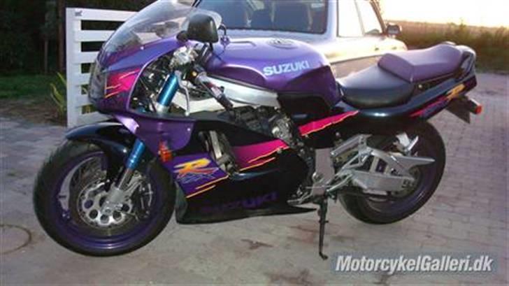 Suzuki gsxr 750 w(solgt) billede 11