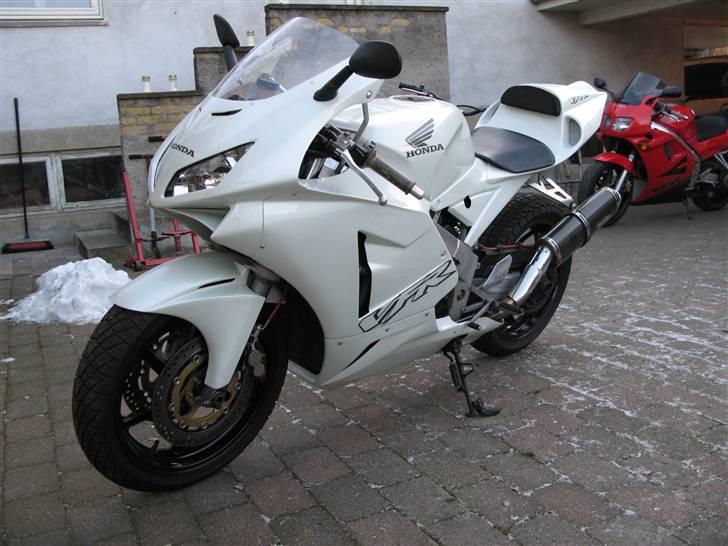 Honda VFR400 billede 9