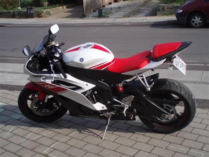 Yamaha YZF-R6 - det er en fantastisk maskine  billede 3