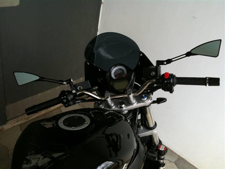 Suzuki SV1000N k6 "SOLGT" billede 3