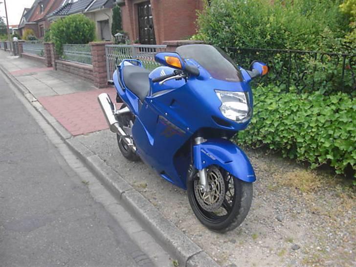 Honda CBR1100xx super blackbird - Billede stammer fra sælger i tyskland, hentede cyklen i august måned. billede 5