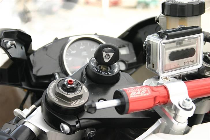 Yamaha A-YZF-R6 (Solgt.!) billede 7