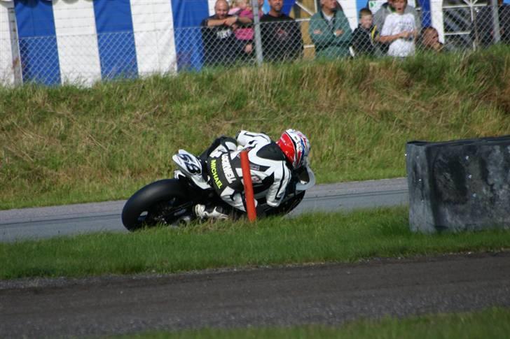 Yamaha A-YZF-R6 (Solgt.!) billede 12