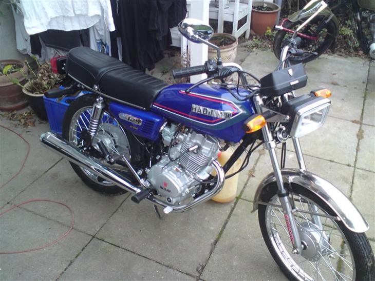 {{currentPhoto.altText}} billede {{currentPhoto.number}}