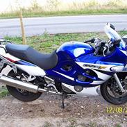 Suzuki gsx 600 f