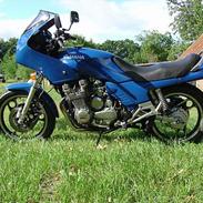 Yamaha XJ 900