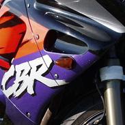 Honda CBR 900 RR Fireblade *død*