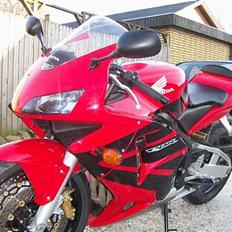 Honda cbr 600rr