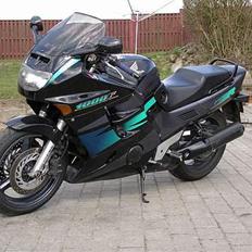 Honda CBR1000F SC24 [SOLGT]