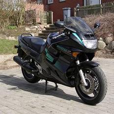 Honda CBR1000F SC24 [SOLGT]