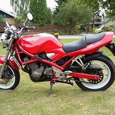 Suzuki bandt 400 solgt