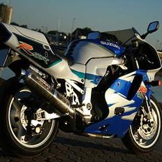 Suzuki GSX-R 750 W DØD
