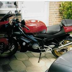 Aprilia RS 125 Tuono