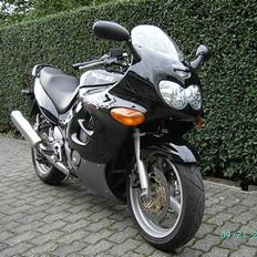 Suzuki GSX F