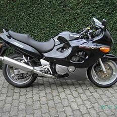 Suzuki GSX F