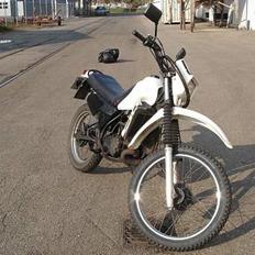 Yamaha DT 125