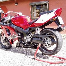 Kawasaki ZX7R **SOLGT**