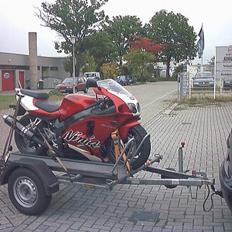 Kawasaki ZX7R **SOLGT**
