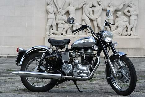 Royal Enfield 500 Bullet - En tur i mindeparken gav disse billeder billede 6