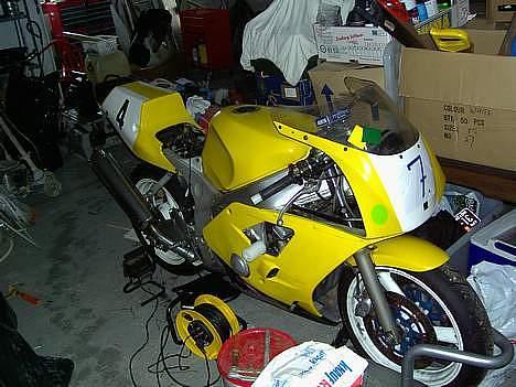 Yamaha FZR - Tjaaa.. taget i vinters.. Da den stod i Hi billede 4