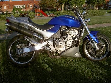 Honda hornet 600 (solgt) billede 2