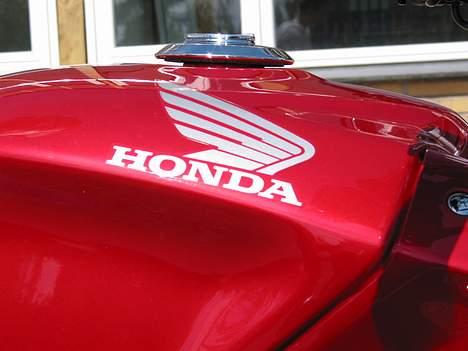 Honda CBF 250 #SOLGT# - Shiny polished tank.... billede 3