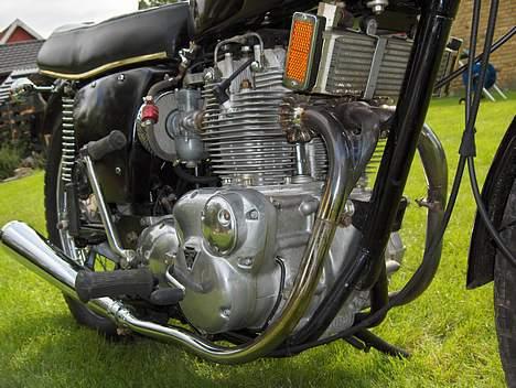 Triumph t150-750ccm (solgt) billede 9