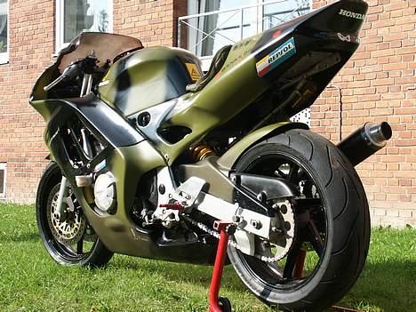 Honda CBR 600 F3 (bane) *SOLGT* billede 7