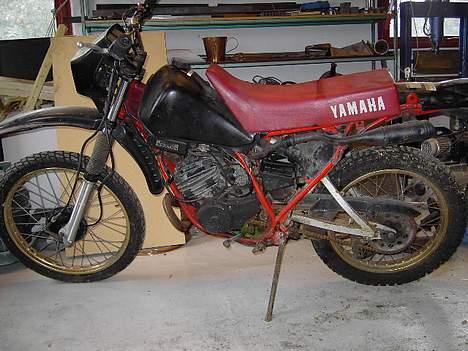 Yamaha Dt 175 - Sådan så hun ud da jeg lige havde hentet hende i en lade fredag eftermiddag... billede 1