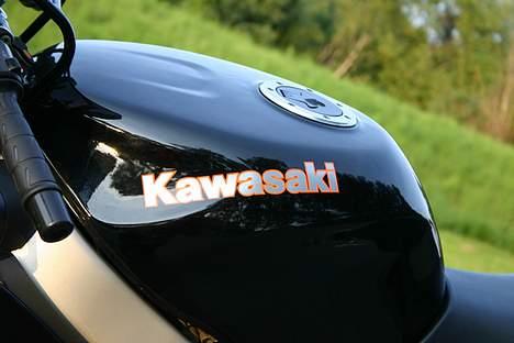 Kawasaki ZX-6R SOLGT!!! billede 4