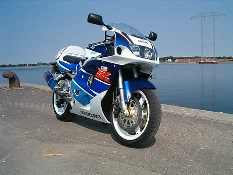Suzuki GSXR-750 (Vordingborg)  billede 2