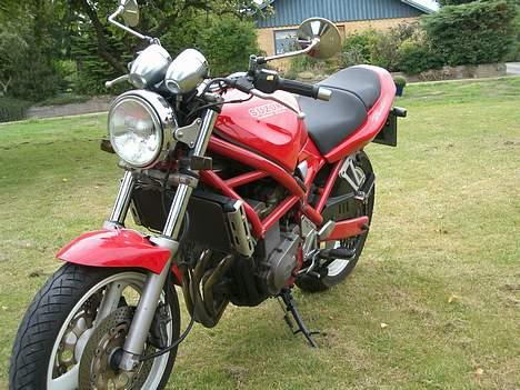 Suzuki bandt 400 solgt billede 8