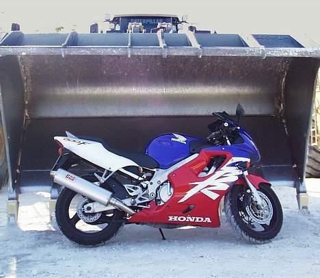 Honda CBR 600 F4 - Solgt - 1 stk. Honda leveret... billede 10