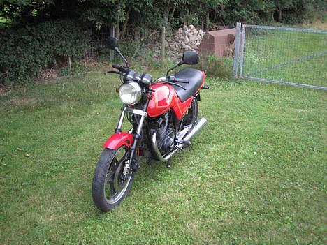 Suzuki GSX 400E Solgt billede 5