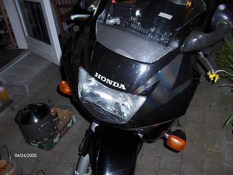 Honda CBR 600f3 til salg billede 3