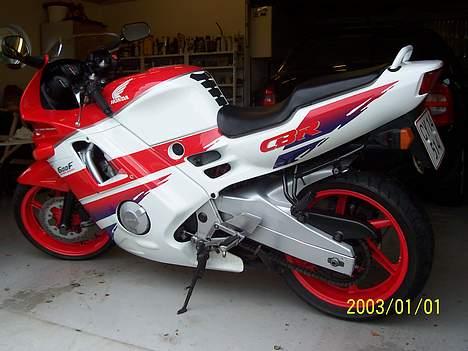 Honda CBR 600 F2 - SOLGT billede 1