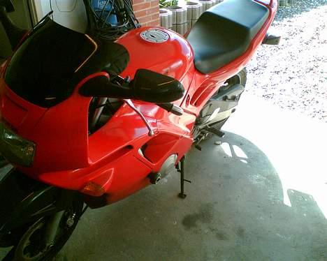 Honda CBR 600 F2 billede 1