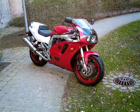 Suzuki gsx-r 750/1100 w *solgt* - Den anden 750w. En 95´er. billede 5