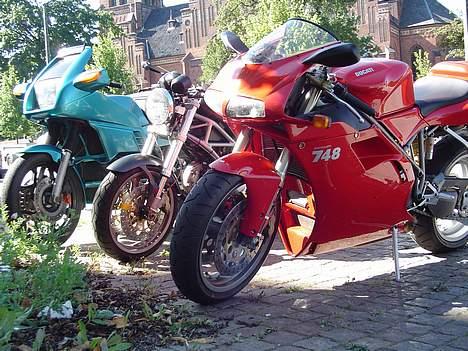 Ducati 748 billede 16